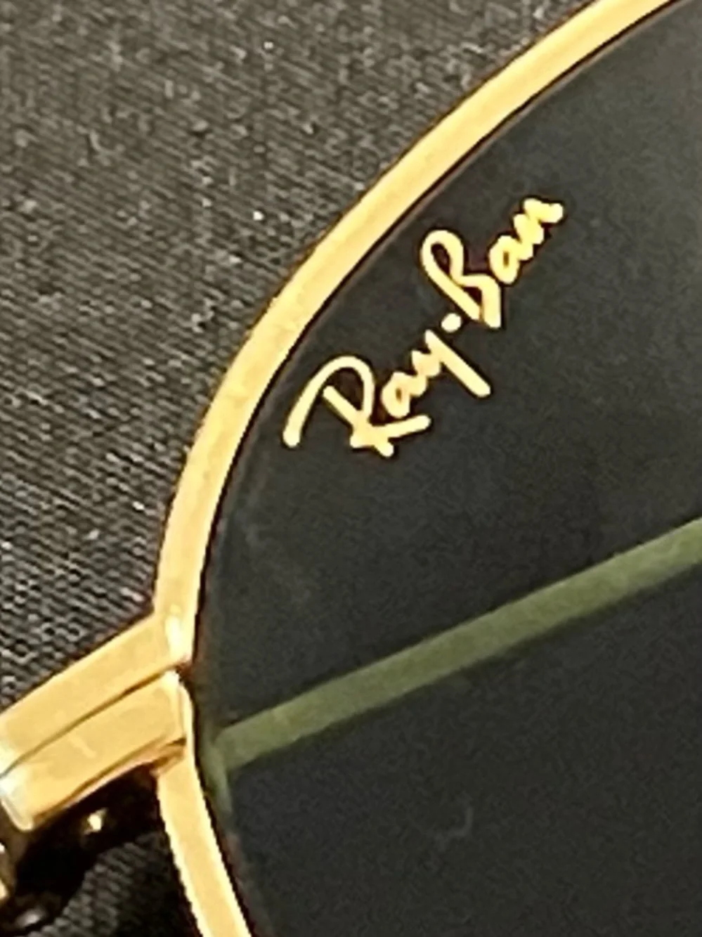 RAY BAN ICONIC ROUND GLASS GOLD FRAME SUNGLASSES VTG FANTASTIC CONDITION